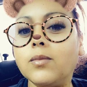 Meet your Posher, Elida